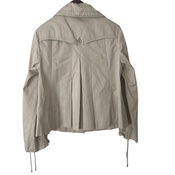 Cole Haan Cream Short Light Jacket. Size 12 - Picture 2 of 5
